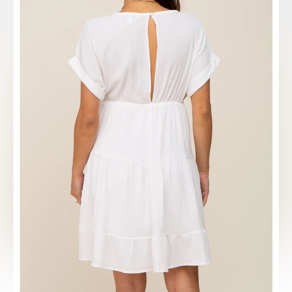 She + Sky White V-Neck Tiered Cutout Back Dress - Picture 2 of 6
